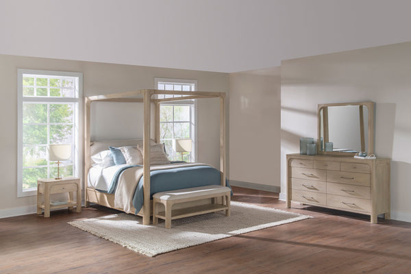 Solano 4-piece Eastern King Bedroom Set Weathered Mango Solano 4-piece Eastern King Bedroom Set Weathered Mango