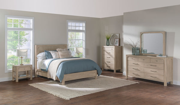 Solano 5-piece Eastern King Bedroom Set Weathered Mango Solano 5-piece Eastern King Bedroom Set Weathered Mango