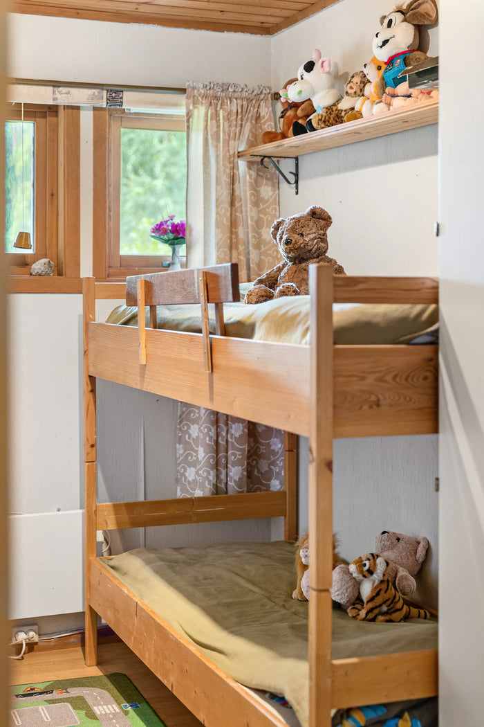 Space-Saving Kids' Storage Beds for Small Rooms