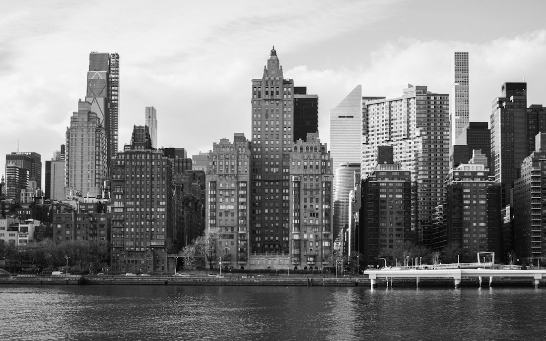 A black and white photo of a city skyline.