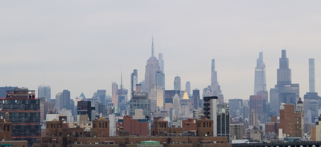 New york city skyline with empire state building.