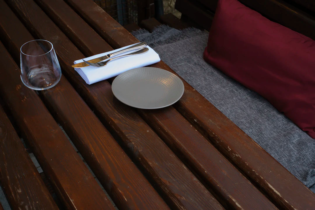 Durable Dining Benches for Cozy Spaces