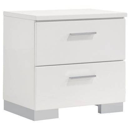 Felicity 4-piece Eastern King Platform Bedroom Set White