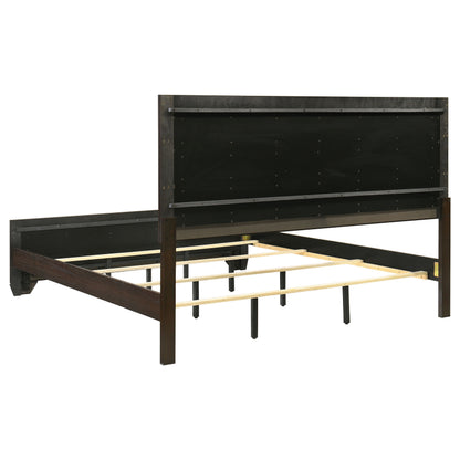 Kauffman 4-piece Eastern King Bedroom Set Dark Cocoa