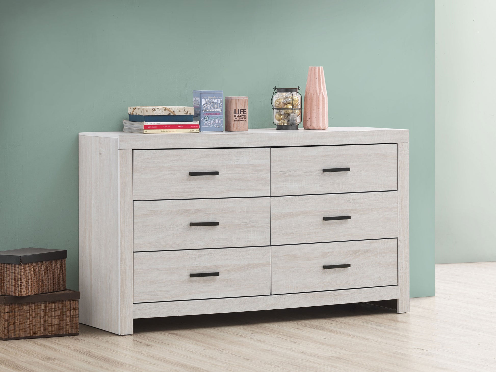 Brantford - 6-Drawer Dresser Coastal