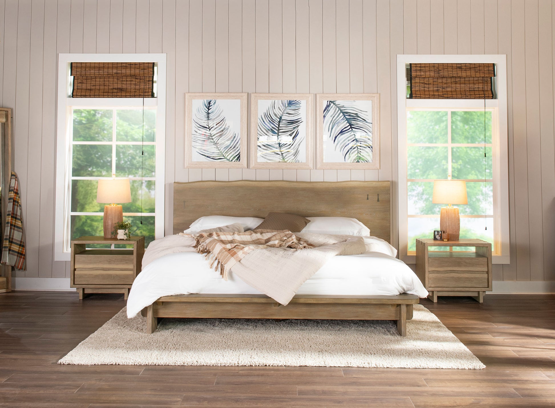 Stillwater Eastern King Platform Bed