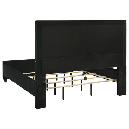 Ravenne 5-piece Velvet Upholstered California King LED Bedroom Set Black