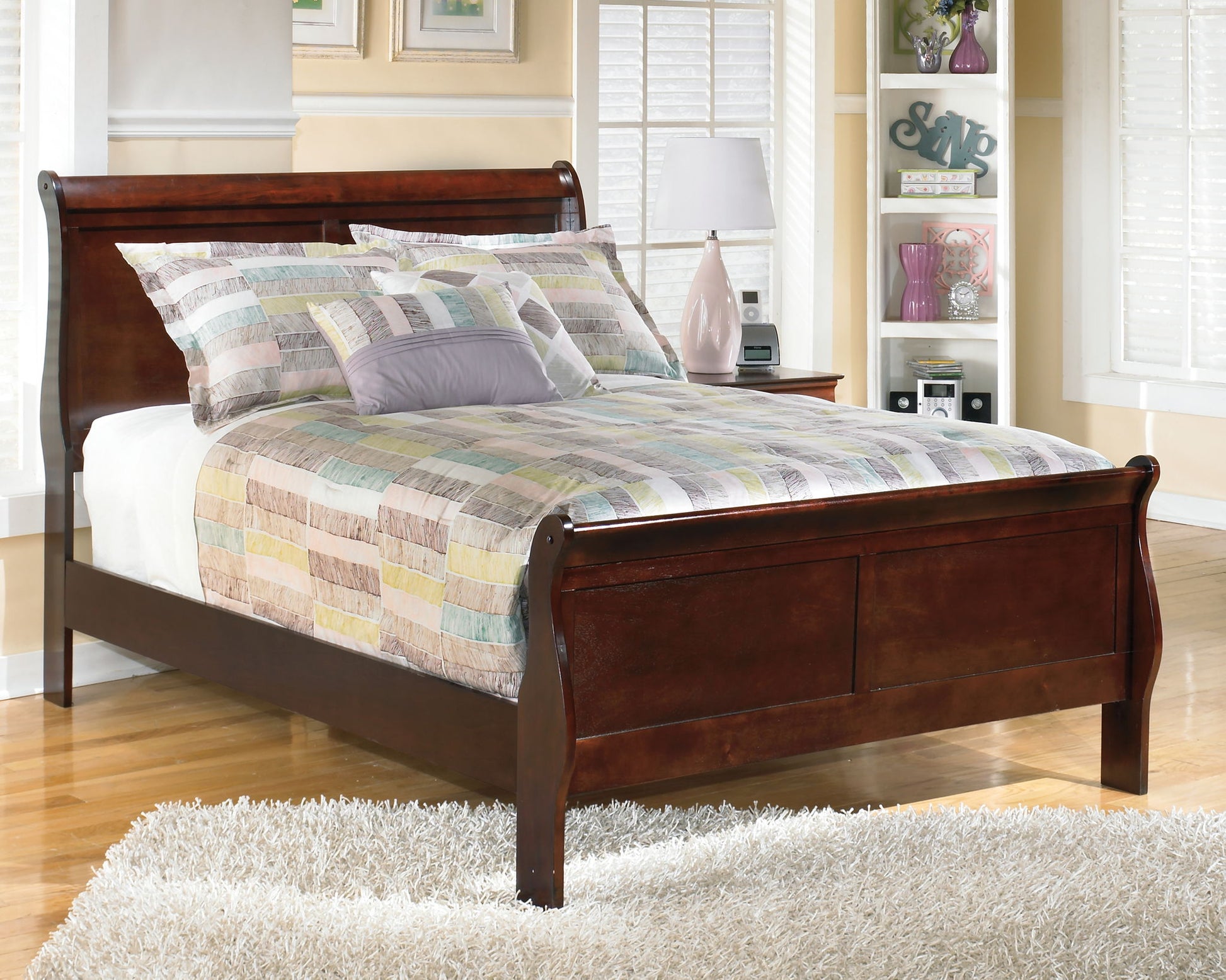 Alisdair - Sleigh Bed - The Sleep Loft - Online Mattress Showroom NYC