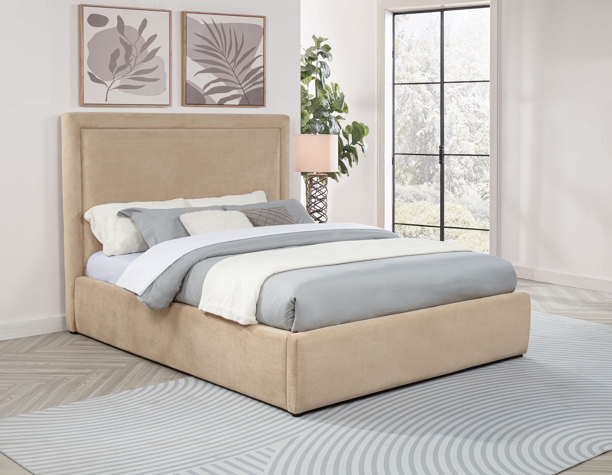 Lawson 54-inch Upholstered Queen Platform Bed Light Saddle
