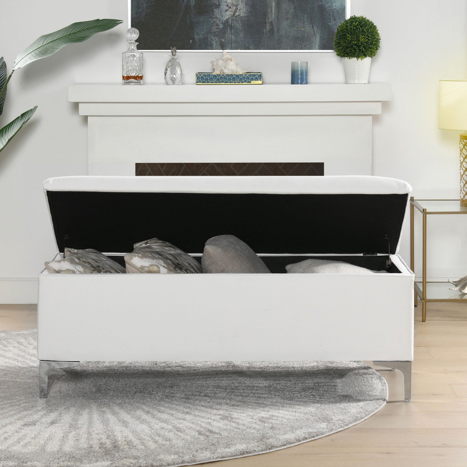Madelyn - Modern Storage Bench - Bright White Dye - The Sleep Loft - Online Mattress Showroom NYC