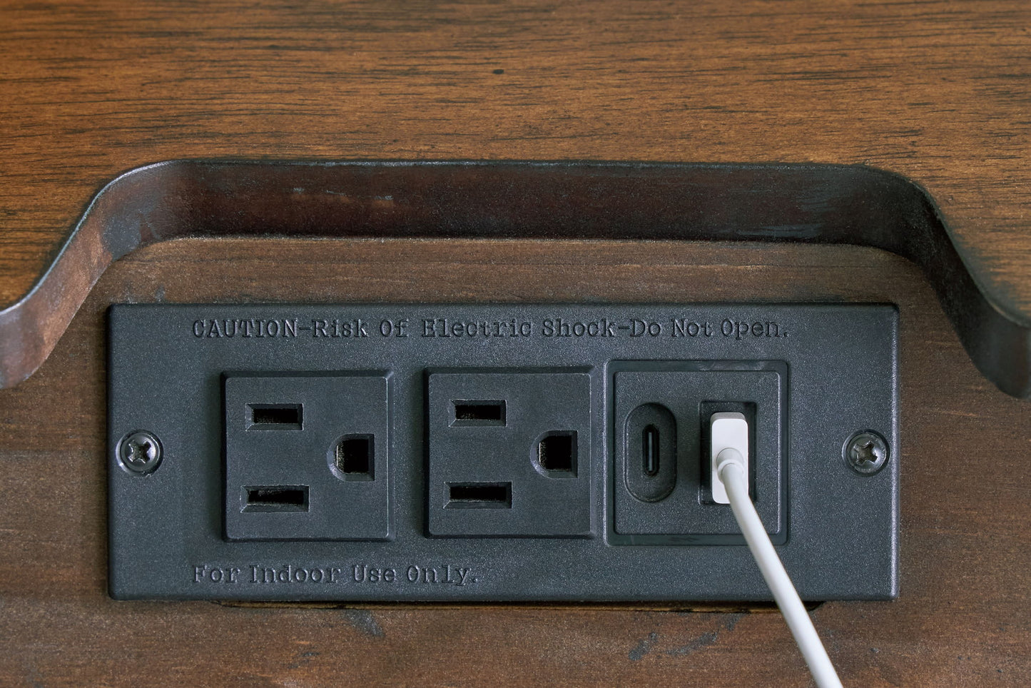 Lyncott - Two Drawer Night Stand - Brown