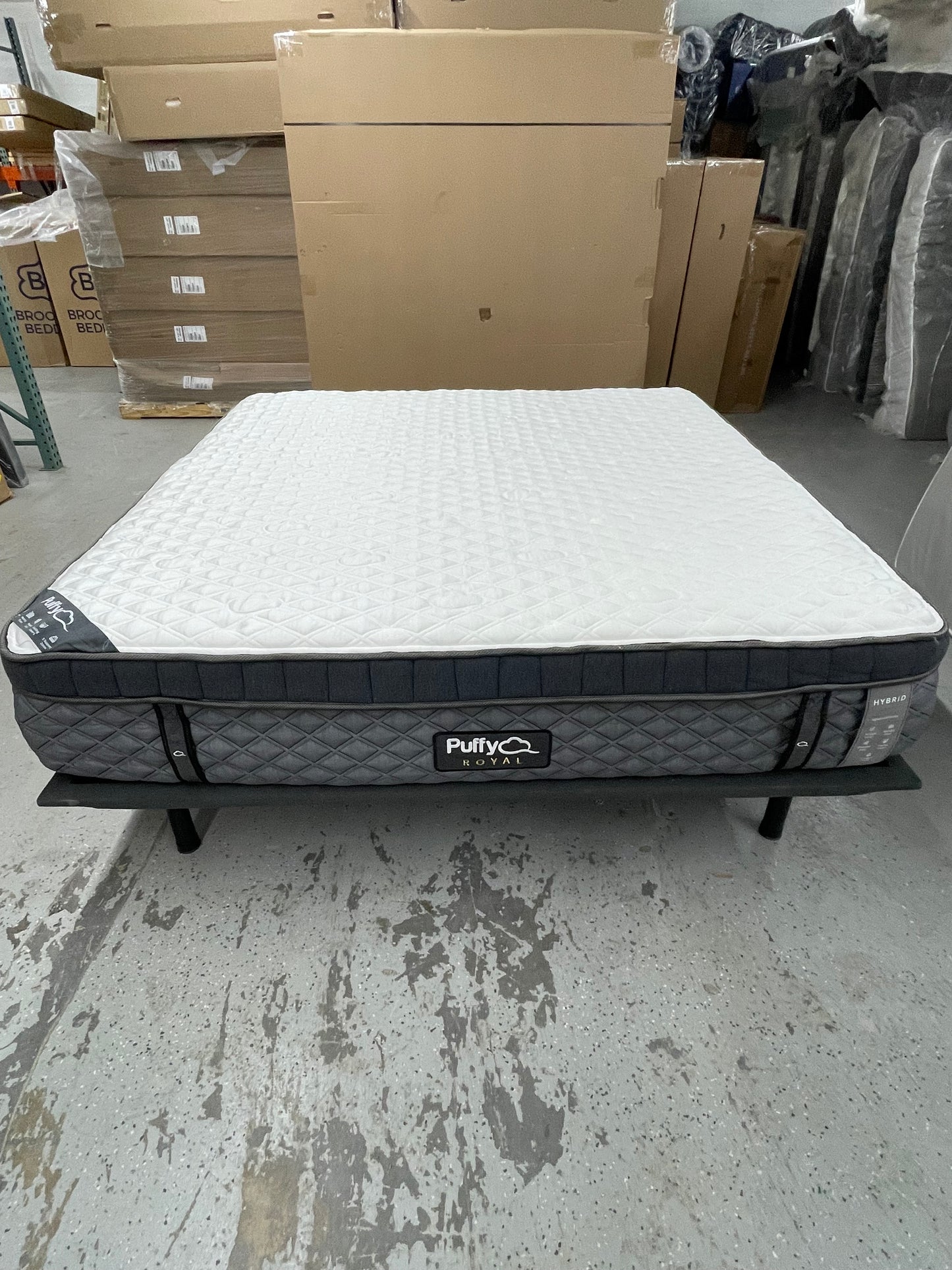 Floor Sample - King Puffy Royal