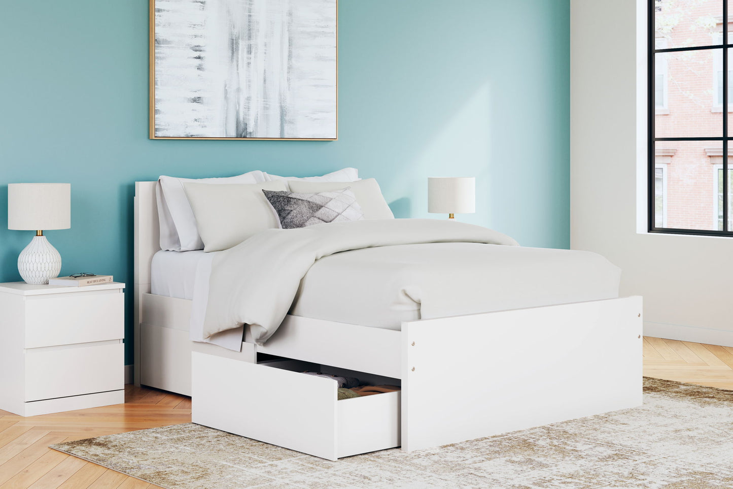 Onita - Panel Platform Bed
