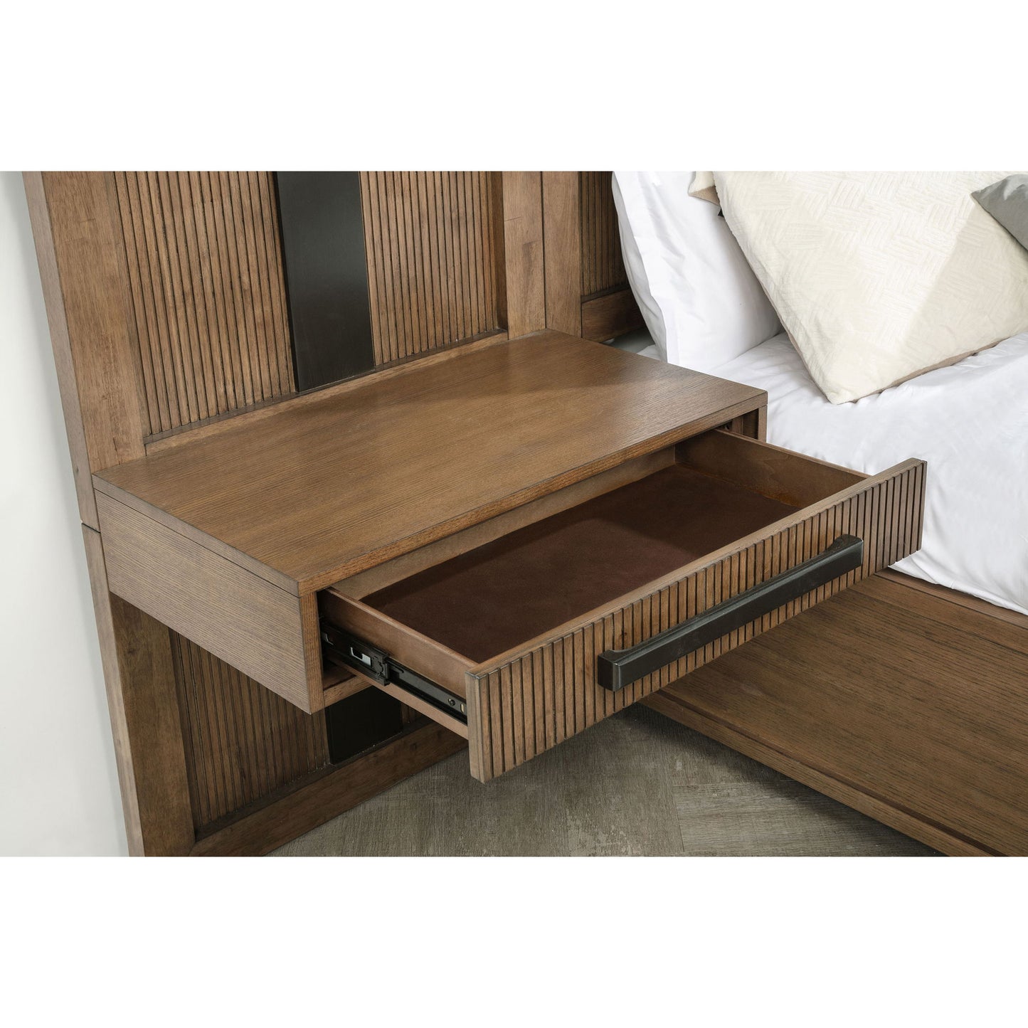 Moraga - Wall Panel Storage Bed With Nightstand Panels